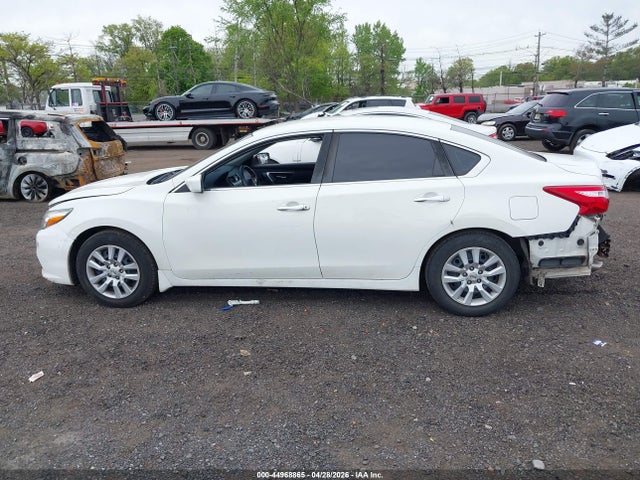 Nissan Altima 2.5 S