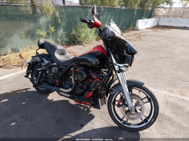 Salvage Harley-Davidson Flhxs Image