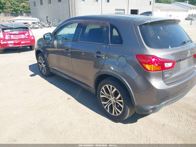 Mitsubishi Outlander 2.4 Se