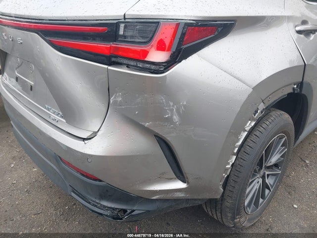 Lexus NX Premium