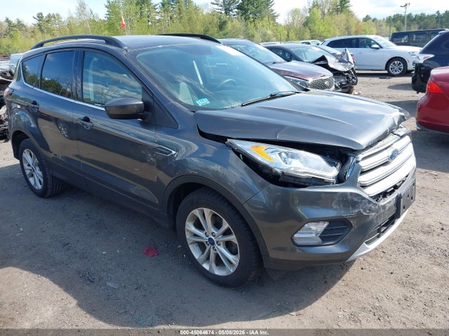 Salvage Ford Escape Image