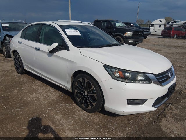 Salvage Honda Accord Image
