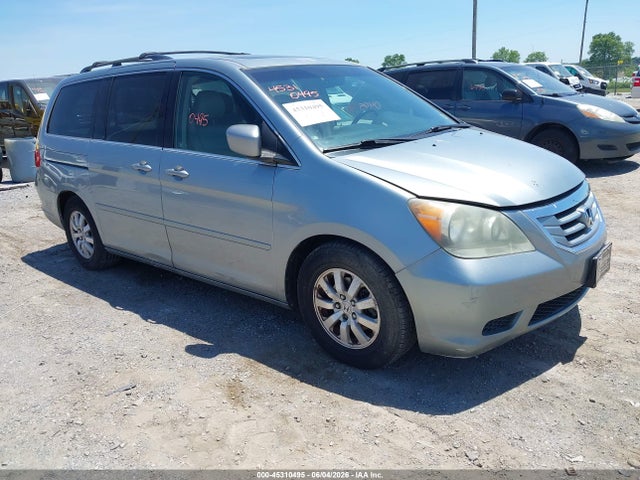 Salvage Honda Odyssey Image