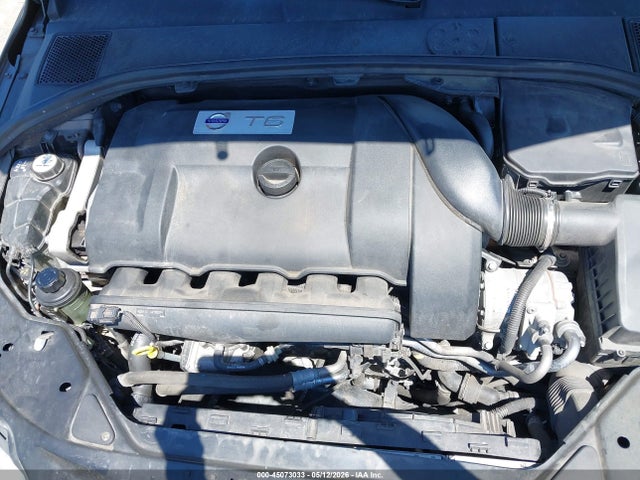 Volvo XC70 T6