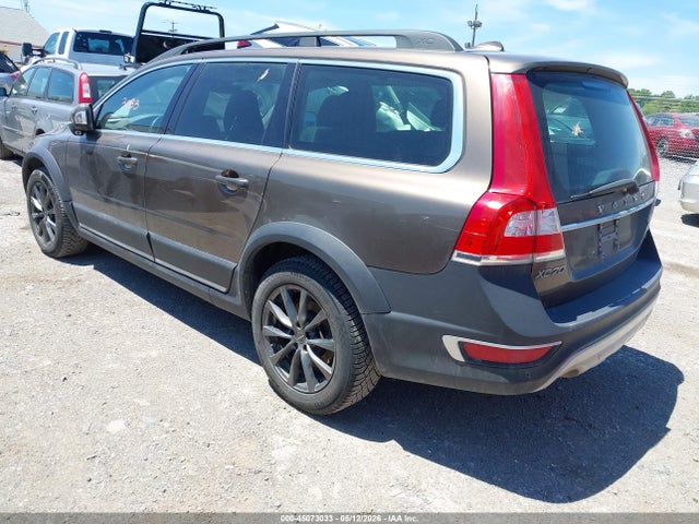 Volvo XC70 T6