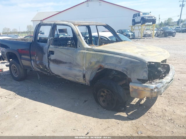 Salvage Chevrolet Silverado 2500 Image