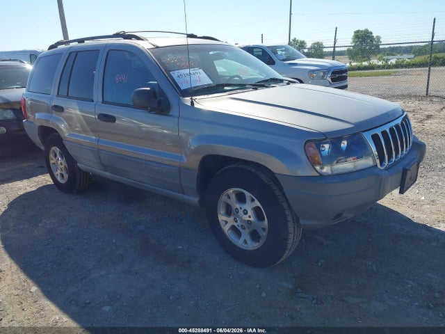 Salvage Jeep Grand Cherokee Image