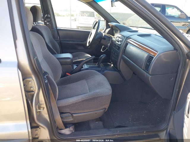 Jeep Grand Cherokee Laredo
