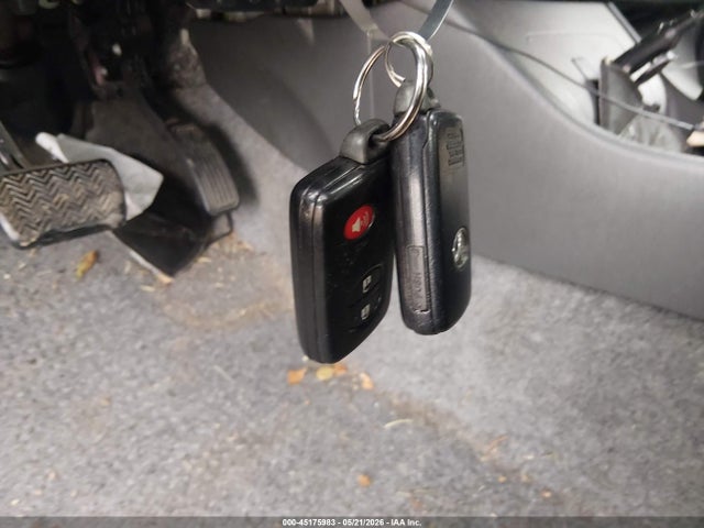 Toyota Prius Two