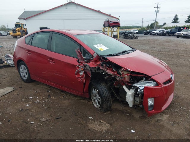 Salvage Toyota Prius Image