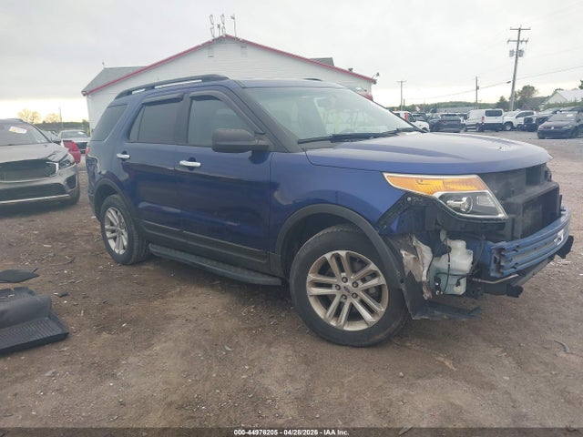 Salvage Ford Explorer Image