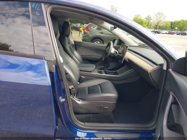 Tesla Model Y Long Range Dual Motor All-wheel Drive