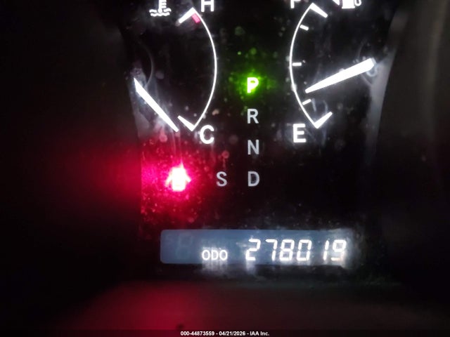 Toyota Highlander Base V6