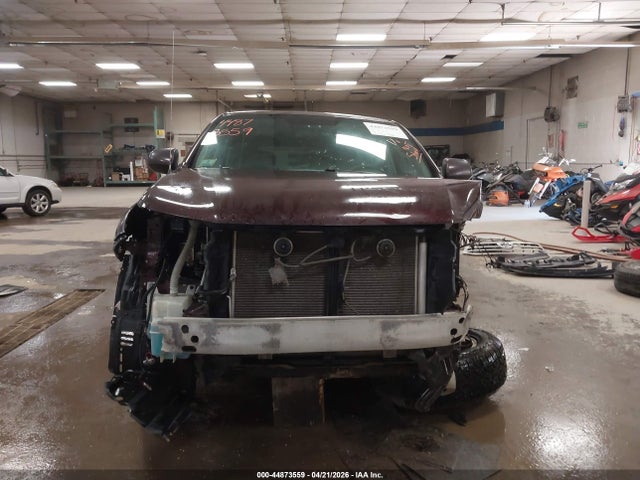 Toyota Highlander Base V6