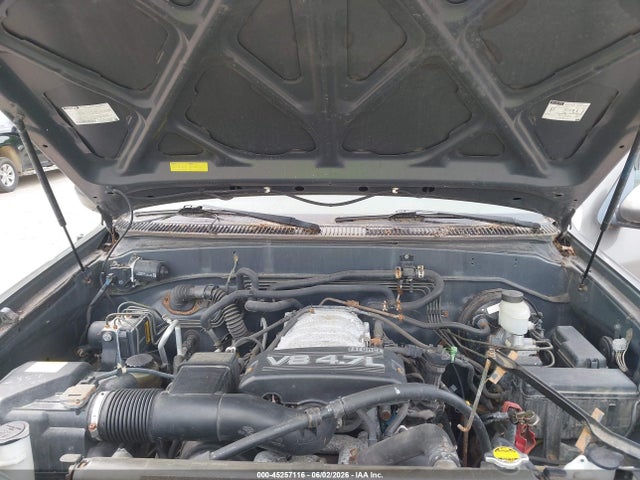 Toyota Sequoia Sr5 V8