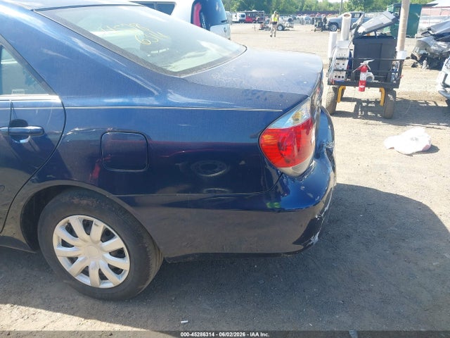 Toyota Camry Le