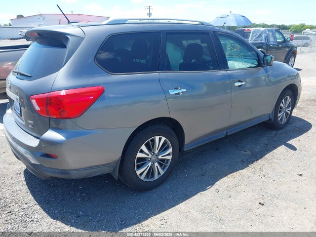 Nissan Pathfinder Sl