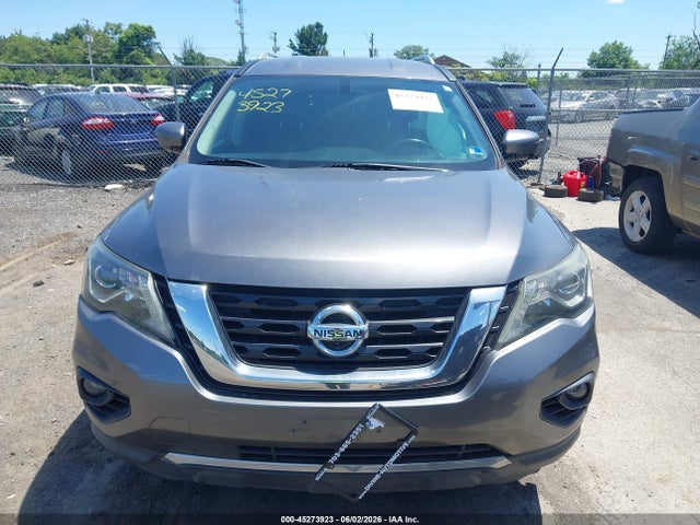 Nissan Pathfinder Sl