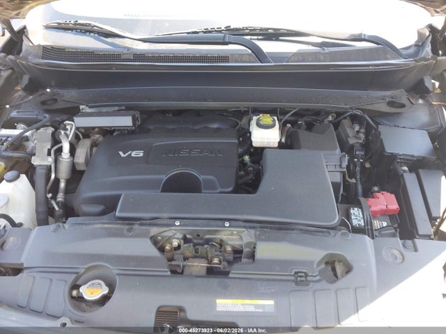 Nissan Pathfinder Sl