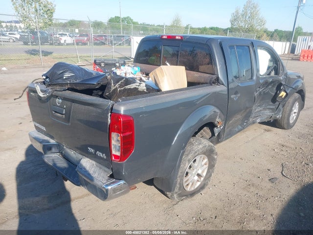 Nissan Frontier Sv