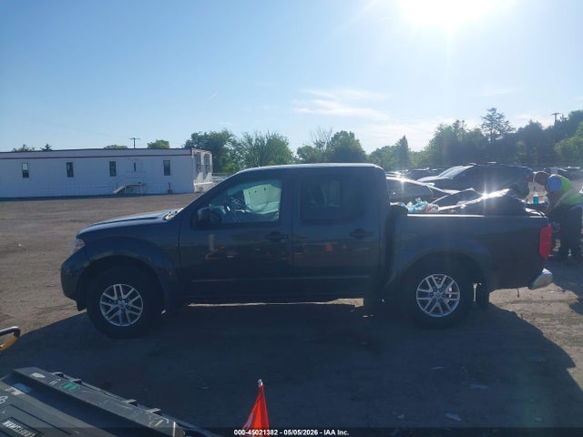 Nissan Frontier Sv