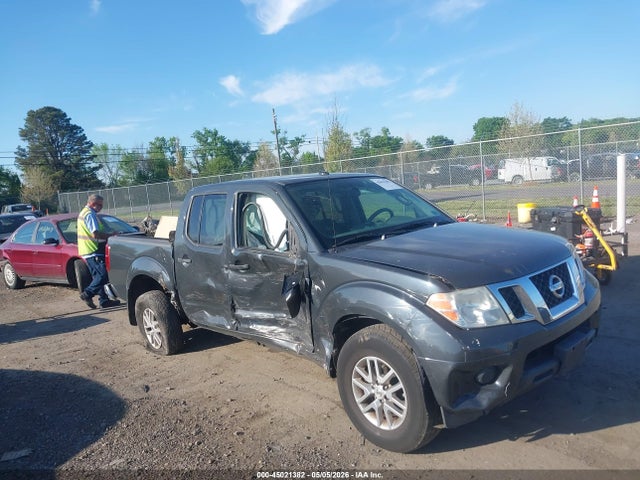 Salvage Nissan Frontier Image