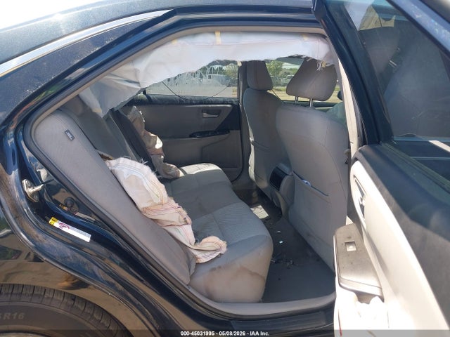 Toyota Camry Le