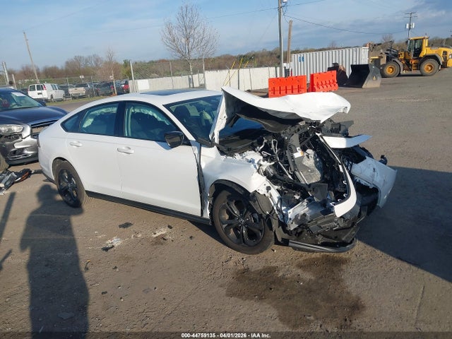 Salvage Honda Accord Image
