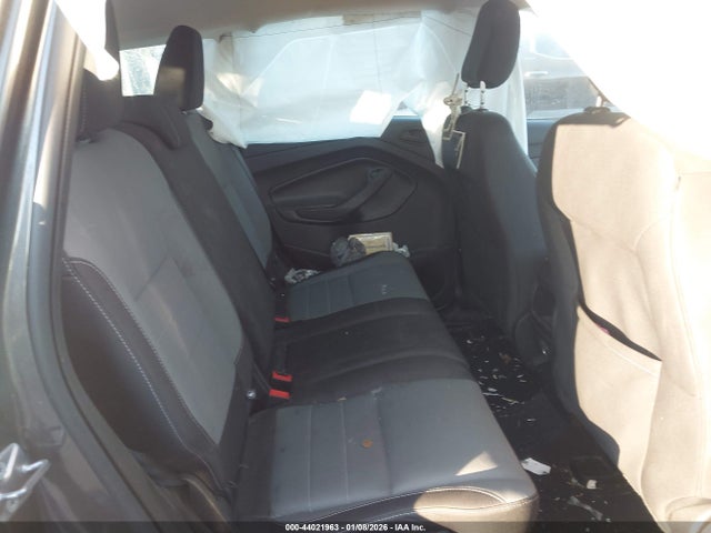 Ford Escape S