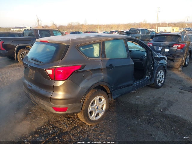 Ford Escape S