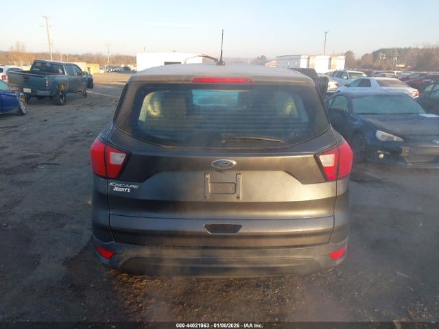 Ford Escape S