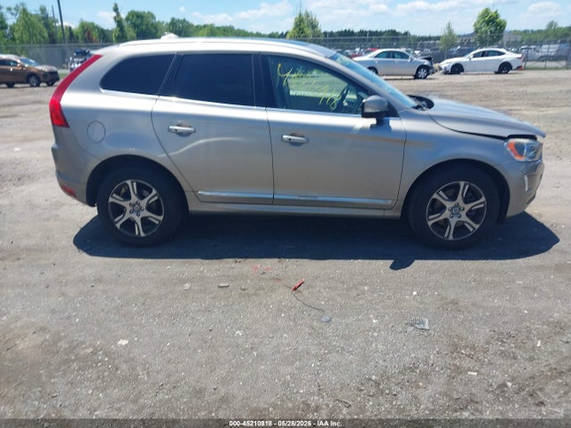 Volvo XC60 T6