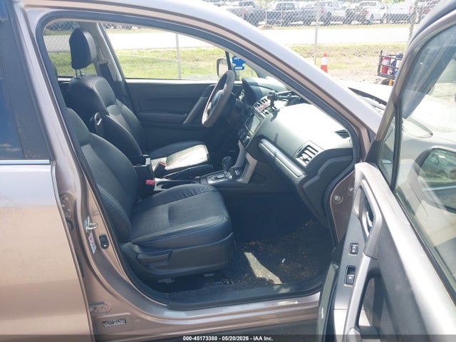 Subaru Forester 2.5i Touring