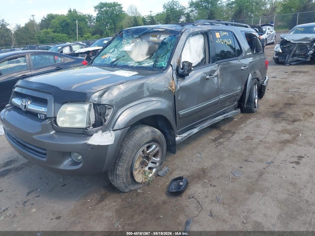 Toyota Sequoia Limited V8