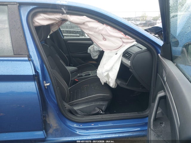 Volkswagen Jetta 1.5t Sport