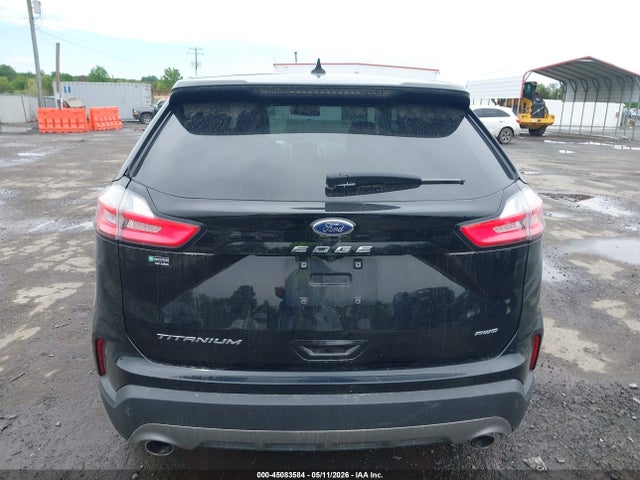 Ford Edge Titanium