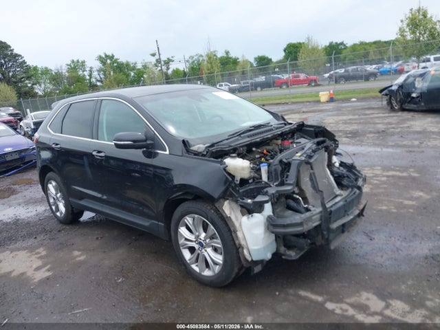 Salvage Ford Edge Image
