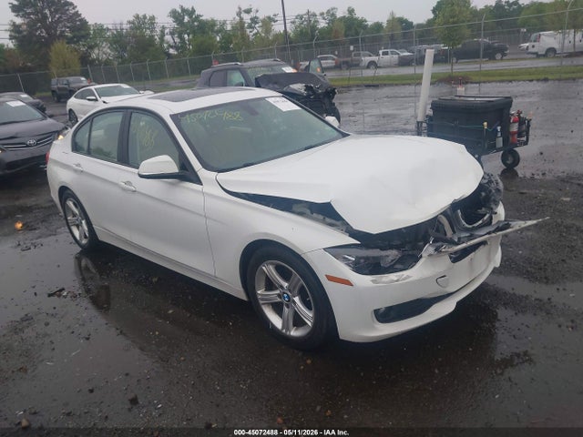 Salvage BMW 3 Series Image