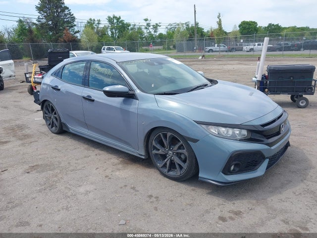Salvage Honda Civic Image