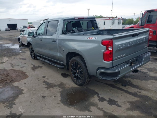 Chevrolet Silverado 1500 4wd  Short Bed Custom