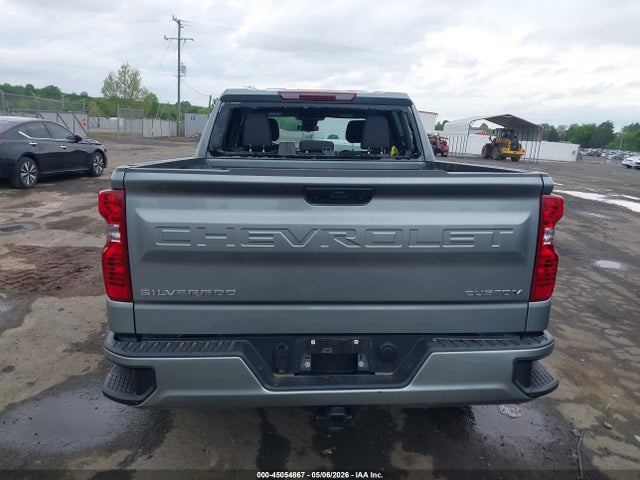 Chevrolet Silverado 1500 4wd  Short Bed Custom