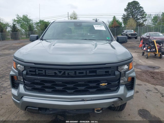 Chevrolet Silverado 1500 4wd  Short Bed Custom
