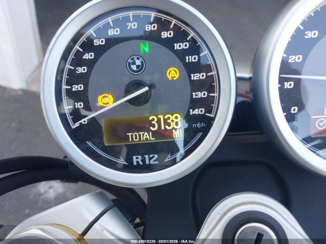 BMW R 12 Nine T