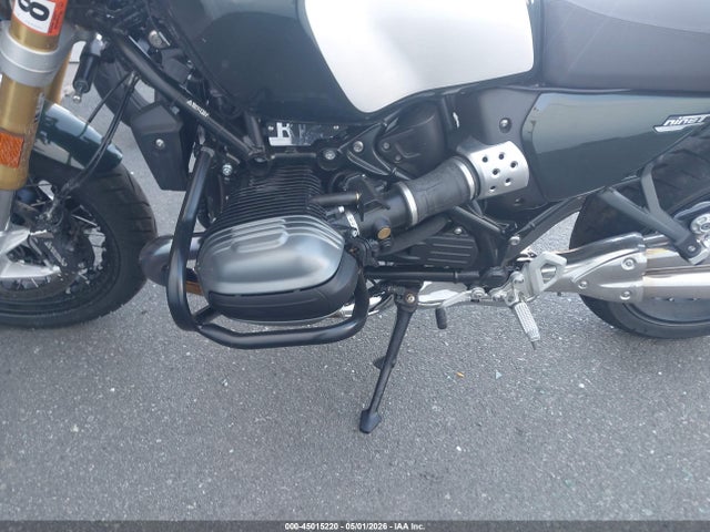 BMW R 12 Nine T