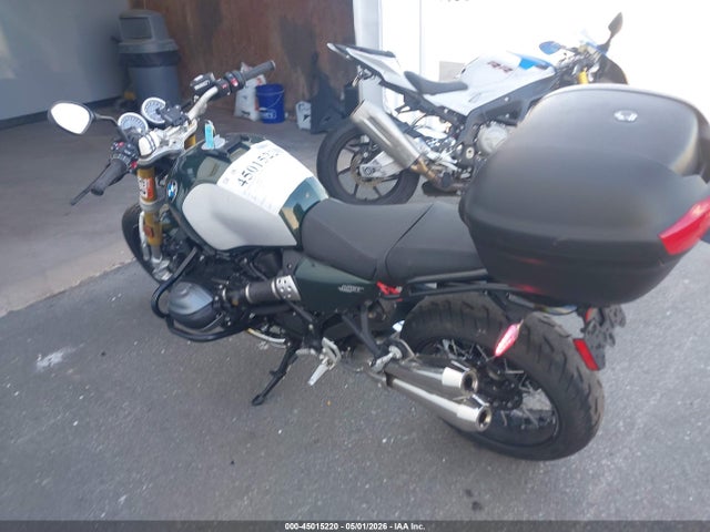 BMW R 12 Nine T
