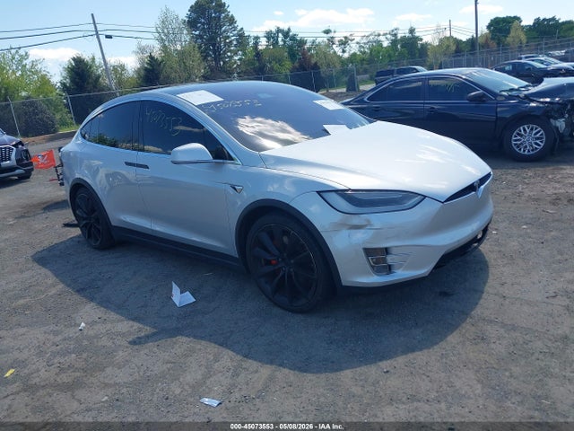 Salvage Tesla Model X Image