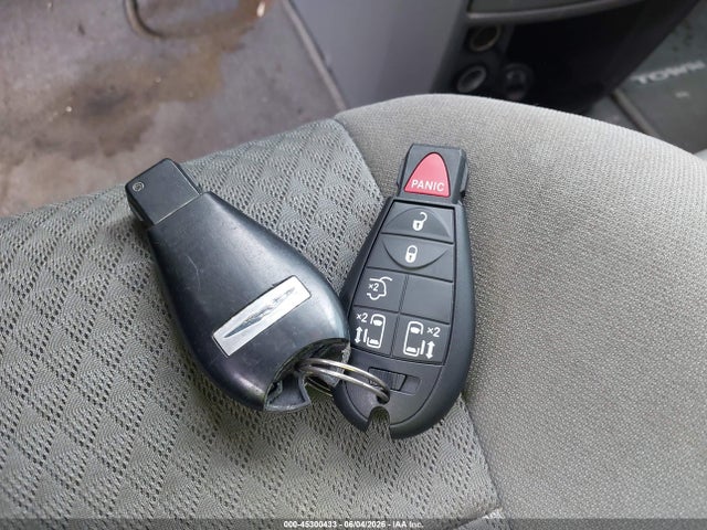 Chrysler Town & Country Lx