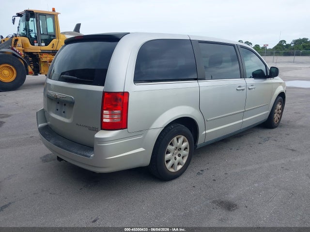 Chrysler Town & Country Lx