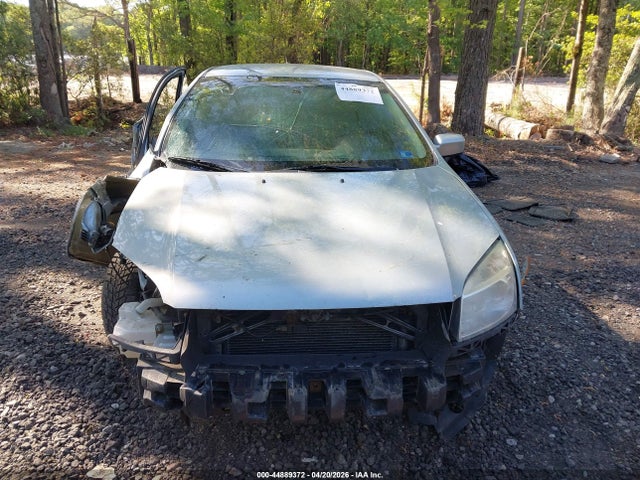 Mercury Milan V6