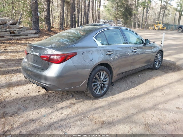 INFINITI Q50 3.0t Luxe